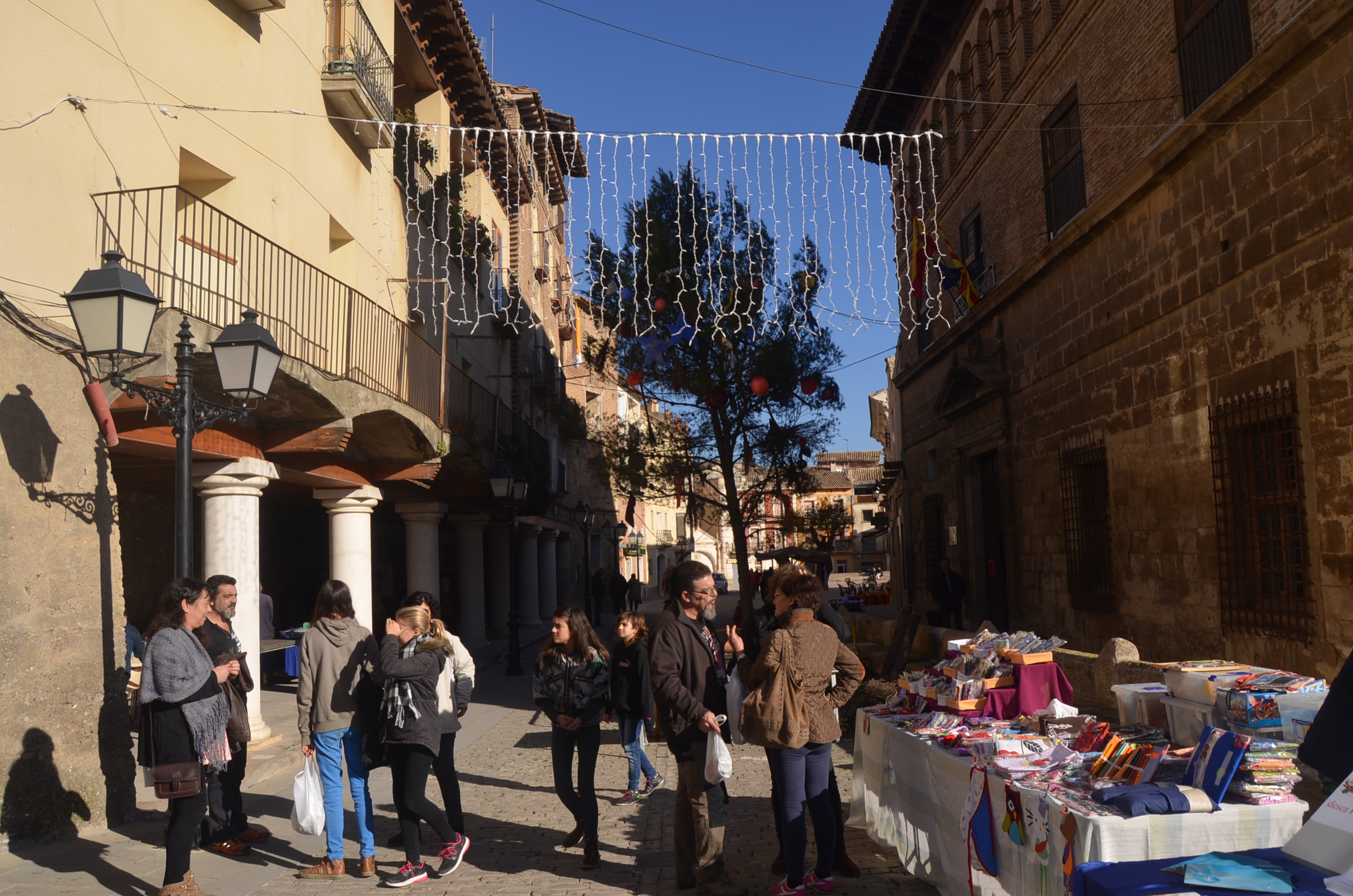 Fonz celebra el sábado su tradicional Mercado de Navidad Fonz celebra el sábado su tradicional Mercado de Navidad